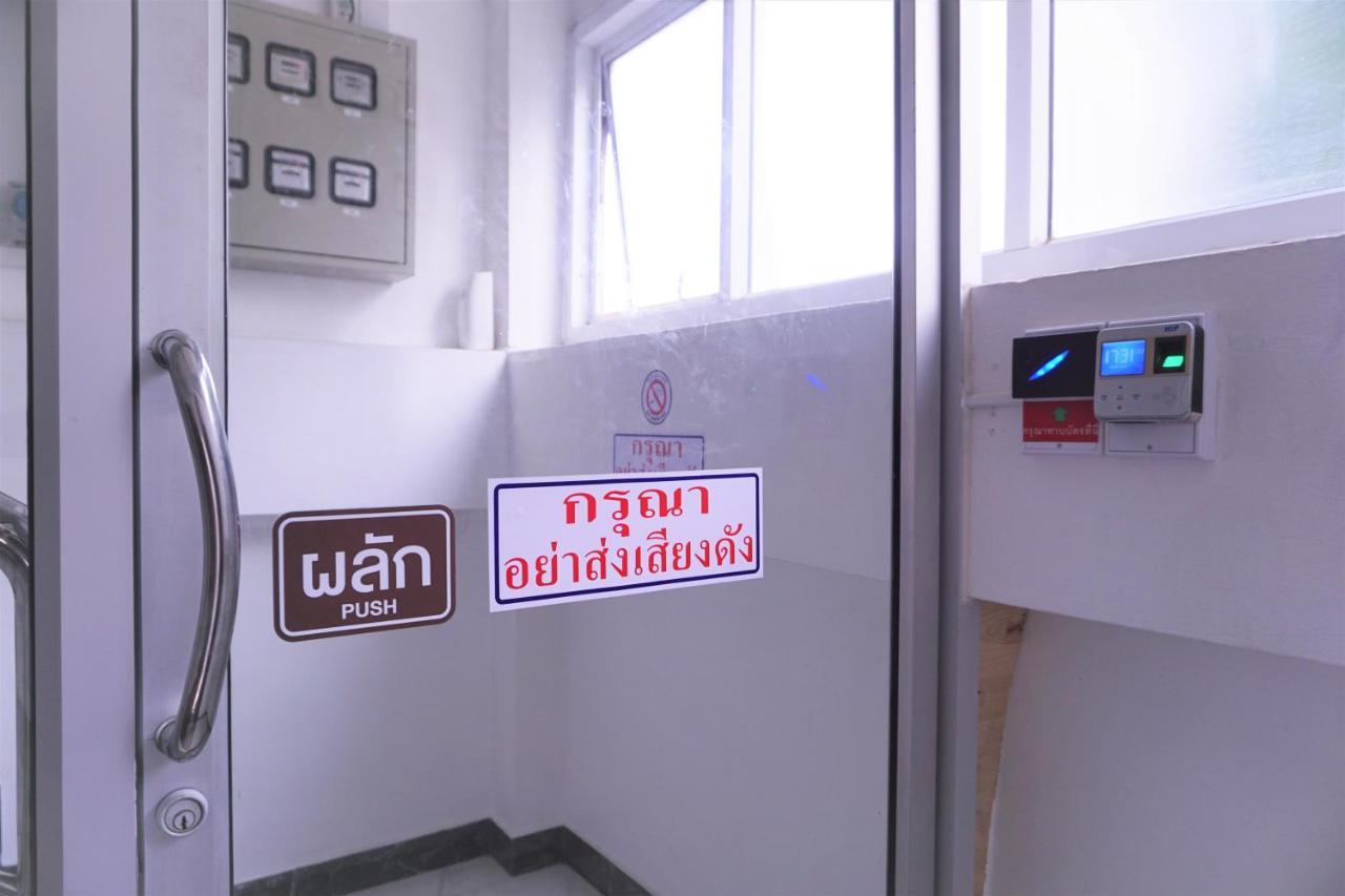 Racha Caftel - 7 House - รชาคาฟเทล Aparthotel Чиангмай Екстериор снимка