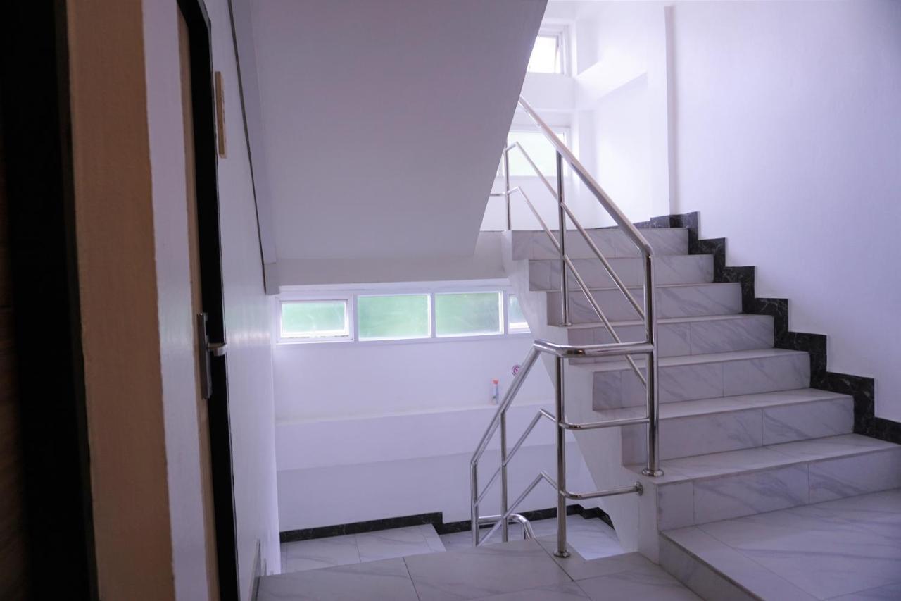 Racha Caftel - 7 House - รชาคาฟเทล Aparthotel Чиангмай Екстериор снимка