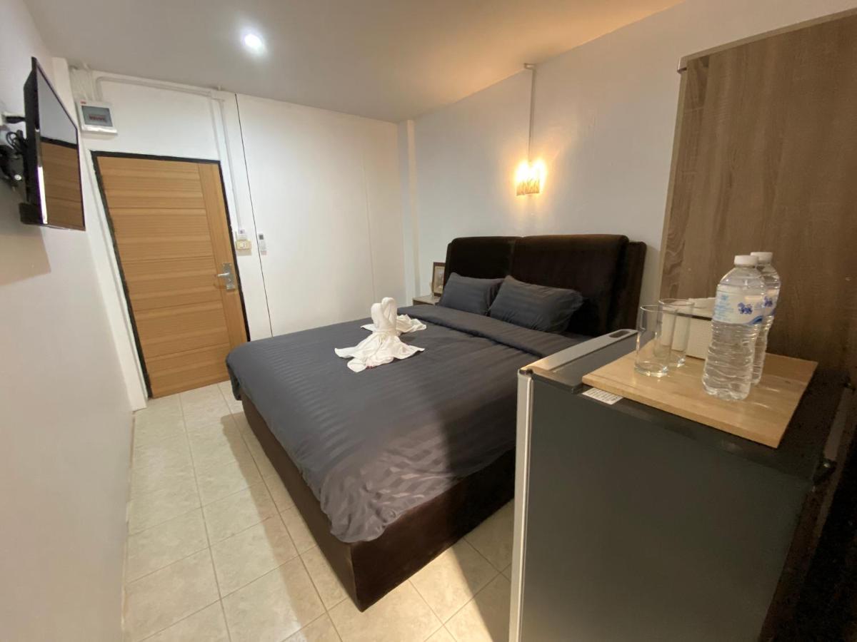 Racha Caftel - 7 House - รชาคาฟเทล Aparthotel Чиангмай Екстериор снимка